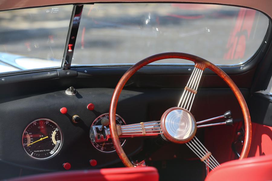 Панель приборов Delahaye 135 M Coupe par Dubos Freres (47633) 1937 года  (фото 5 из 11)